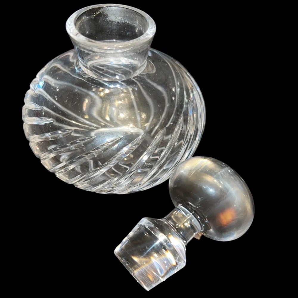 Vintage ~ Victorian Swirl Cut Crystal Perfume Bottle with Stopper 5.5”